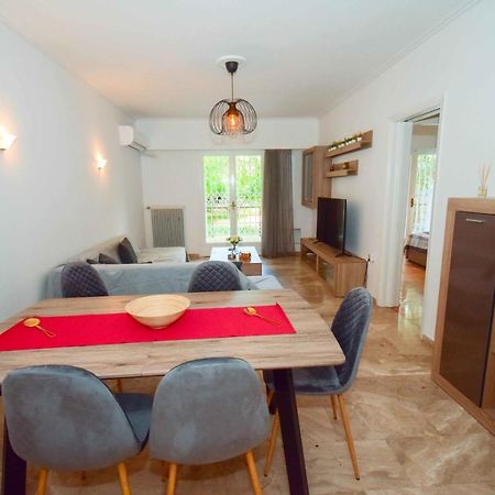 Filoxenia Apartment เอเธนส์ ภายนอก รูปภาพ