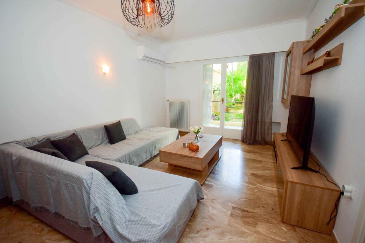 Filoxenia Apartment เอเธนส์ ภายนอก รูปภาพ